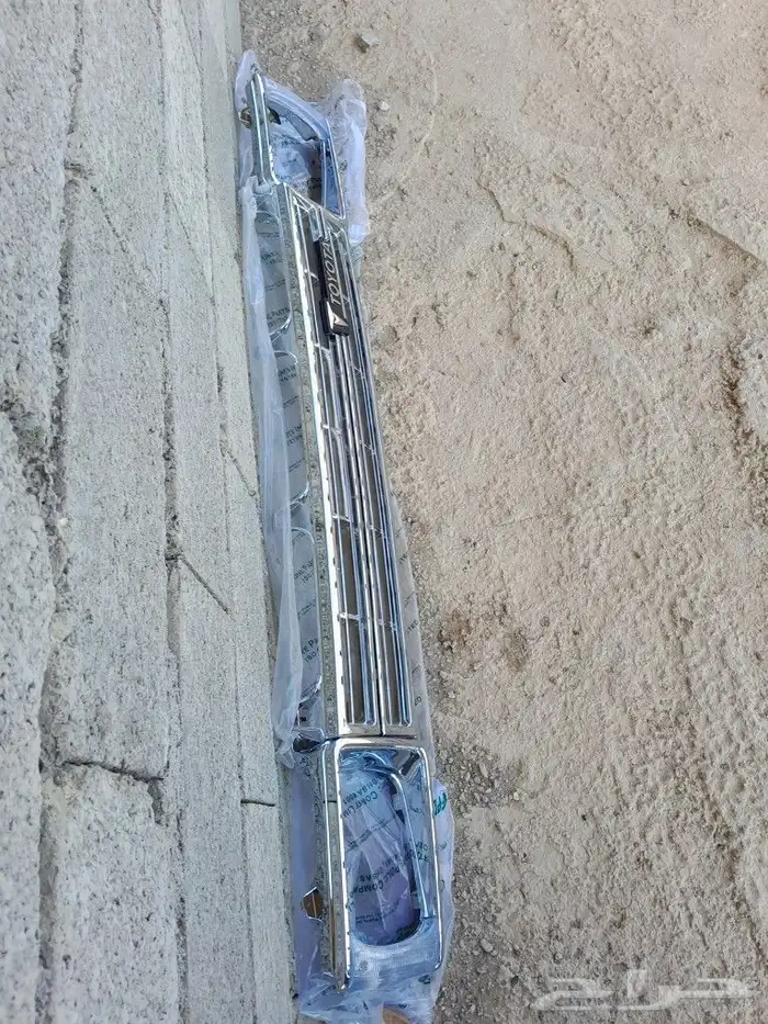 هايلكس 82_83 5