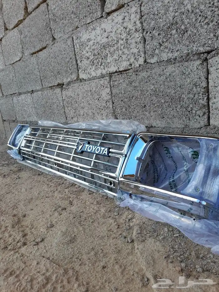 هايلكس 82_83 3