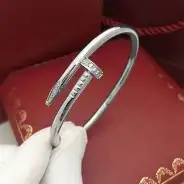 اساور ماركات مطليه ذهب عيار 21 بسعر 99 ريال 11