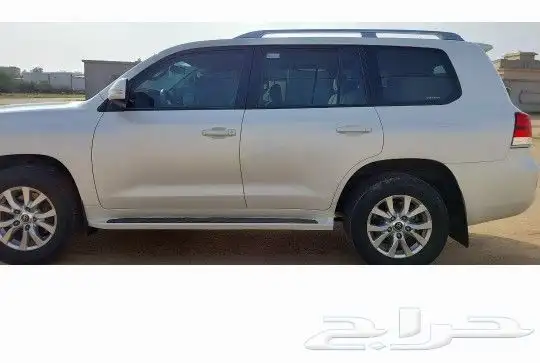 لاندكروزر 2018 .(6 سرندل). مخزن 3