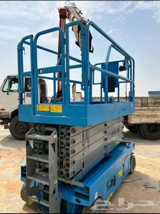 للإيجار سيزرلفت مان لفت بجميع انواعها كهربائية وديزل 6