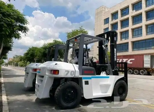 رافعه شوكية للايجار 6