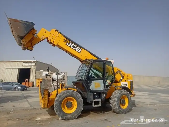 رافعات شوكية وكرينات للإيجار الشهري واليومي 0