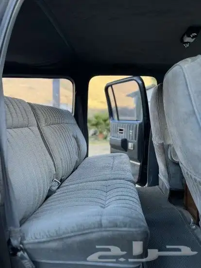 جمس شفروليه 1990 ملكي نظيف جدا 13