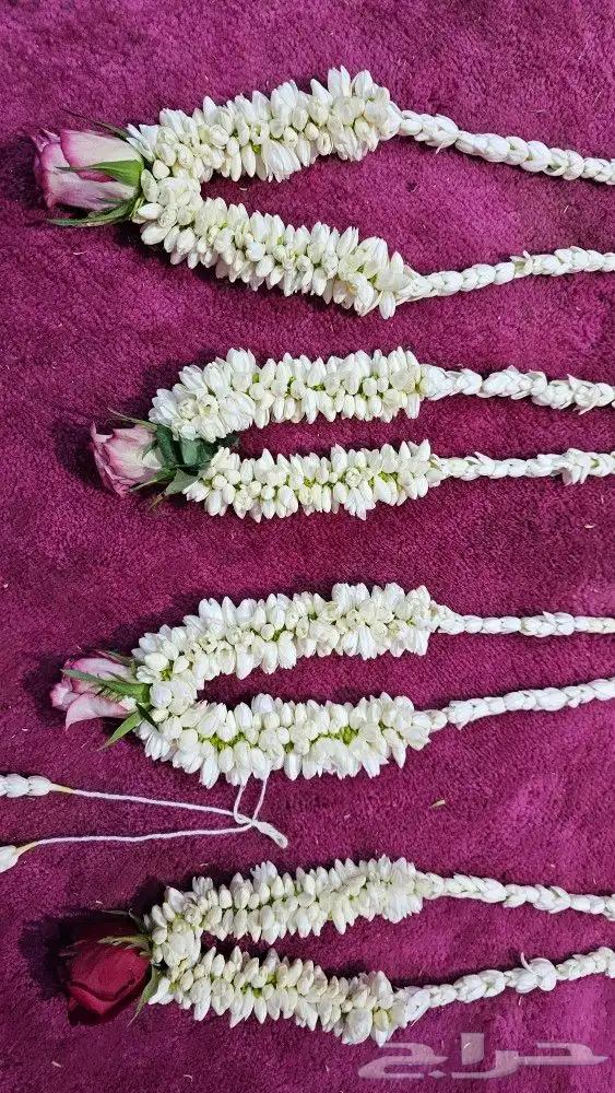 محل بيع الفل في الرياض عقود واساور واطواق جمله وتجزئه 1