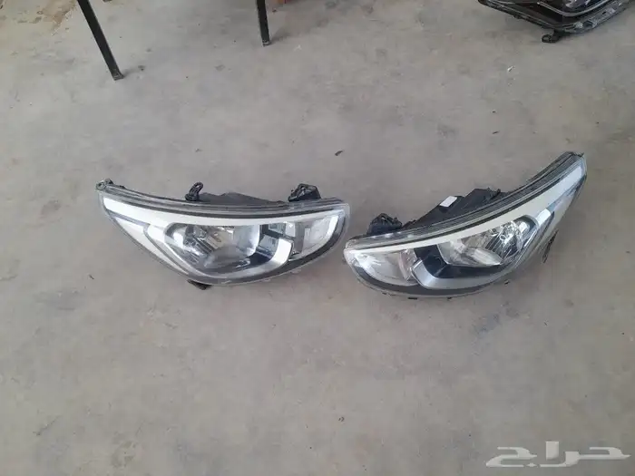 طقم شمعات اكسنت مستخدم نضيف اصلي وكاله 0