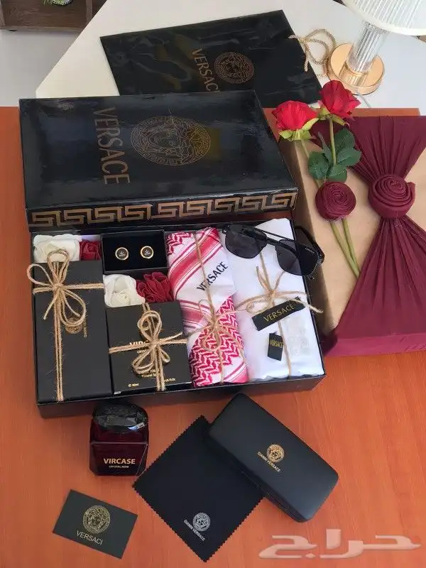 هدايا رجاليه فاخره اشمغه واقمشه ماركه 4