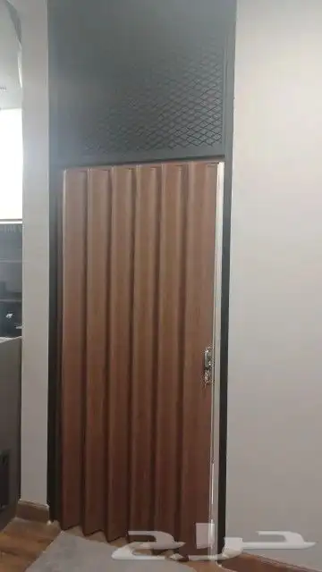 باب كرديون . باب سحب . باب خشب . باب جلد . باب سحاب 8