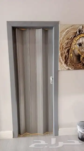 باب كرديون . باب سحب . باب خشب . باب جلد . باب سحاب 1