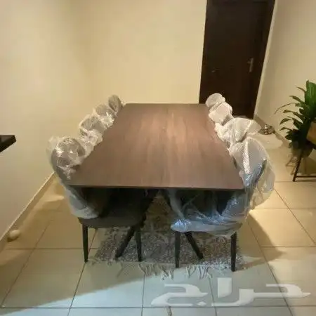طاولات طعام مع كراسي 7