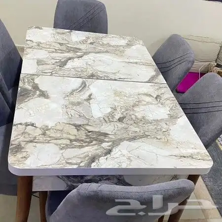 طاولات طعام مع كراسي 6