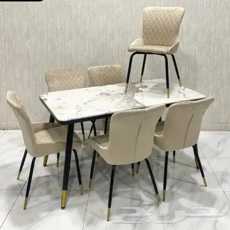 طاولات طعام مع كراسي 2