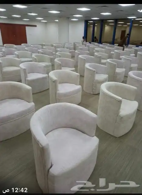 كرسي ملكي كنب للايجار للفعاليات والمؤتمرات 0
