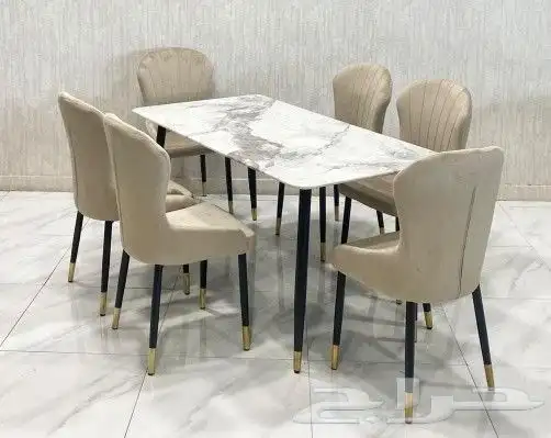 طاولات طعام مع كراسي 10