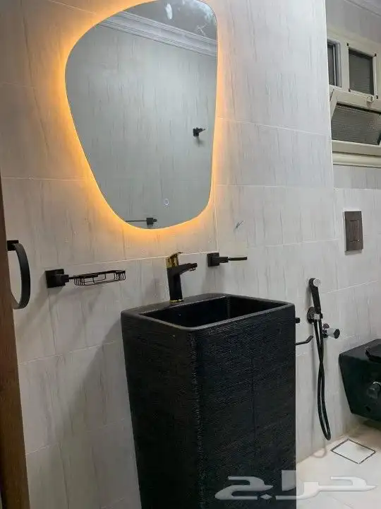 فني سباك وكهربائي لخدمتكم 0