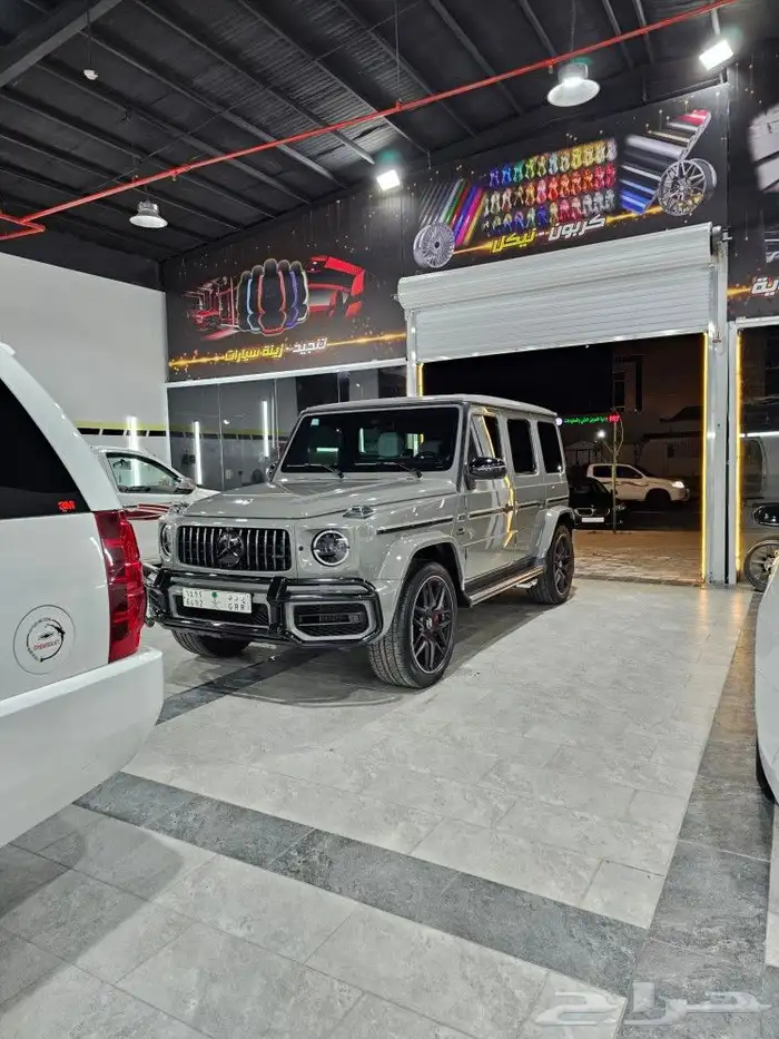 عالم الفن لزينة السيارات 1