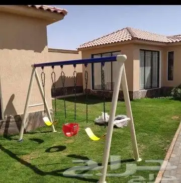 A bouncy rotating rubber swing all in iron. All new 33