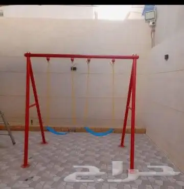 A bouncy rotating rubber swing all in iron. All new 38