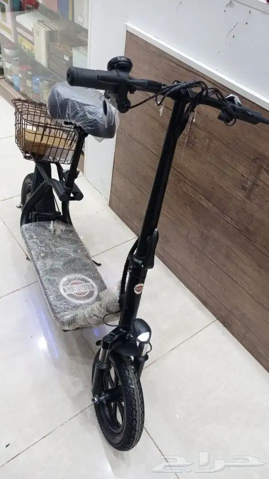 سكوتر 48 فولتر السرعه84 السعر 1400قبل العرض بعد العرض 950 0