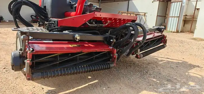 Toro 3100d شبه جديدة 4