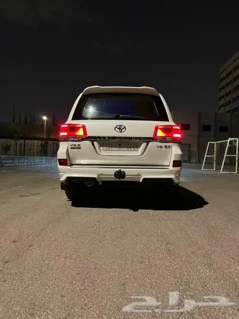 تعديل خارجية جيب لاندكروزر 2021 7