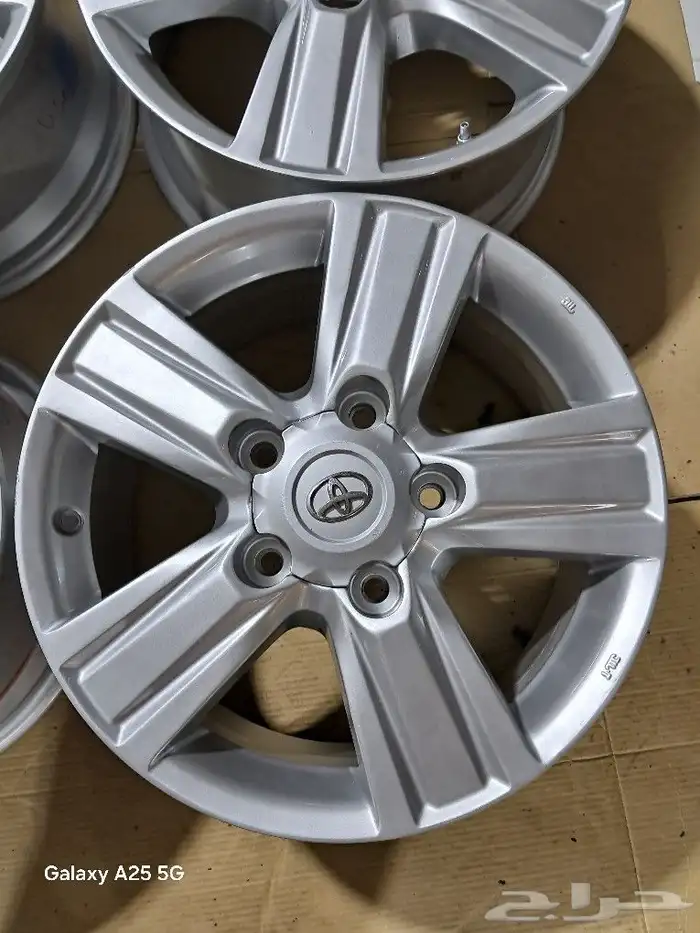 جنوط جيب لاندكروزر موديل 2015اصلي وكاله مقاس 18 3