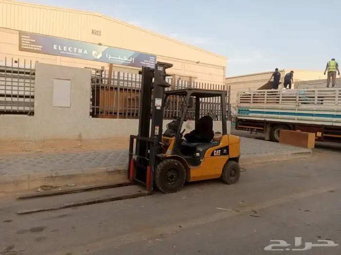 رافعه شوكيه وفركلفت للأجار اليومي والشهري 1
