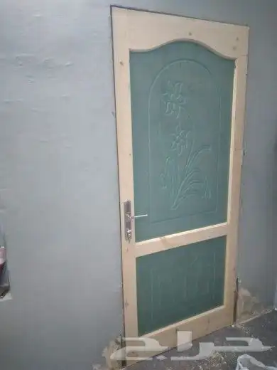 قص أبواب خشب من اسفل 2
