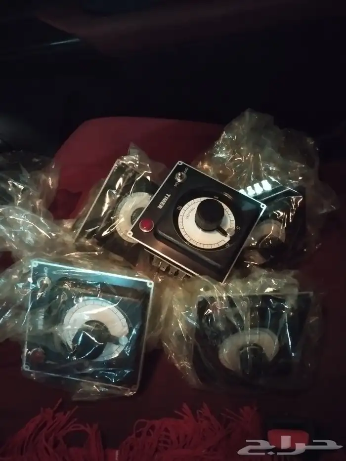 علب صوص معلق 8