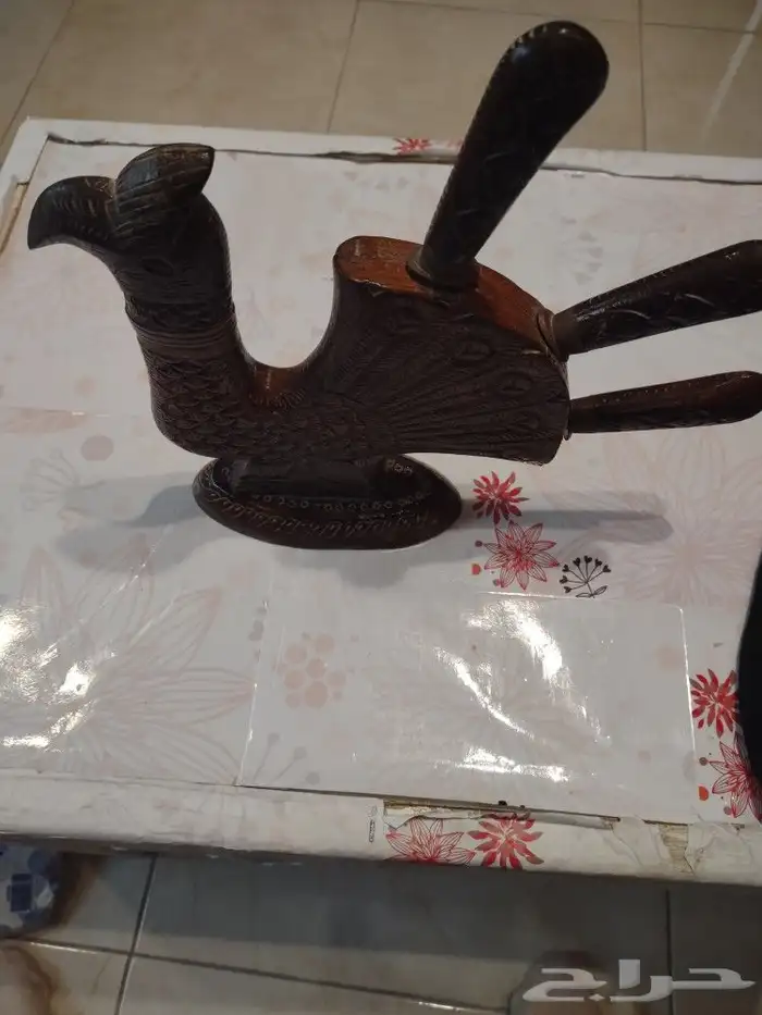 قطع خشبية انتيك 0