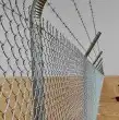 تسوير المزارع والأراضي وتركيب شبوك الملاعب 9