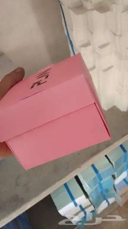 بوكسات واكواب وورق تغليف 3