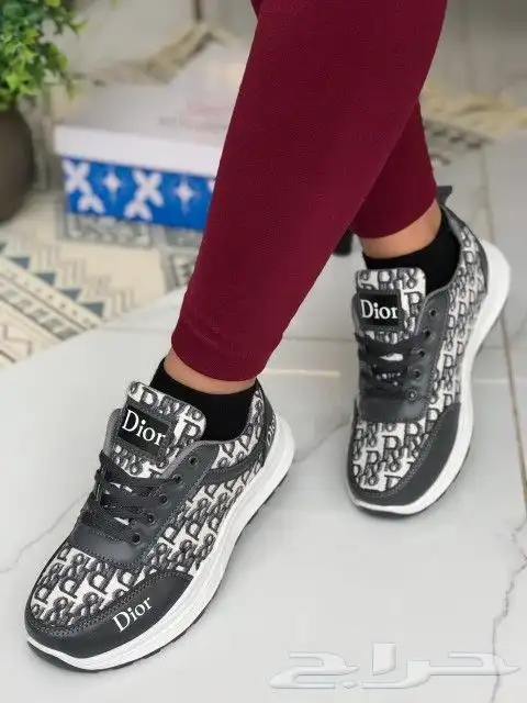 هداياء شوزات نسائي جميع الماركات 18