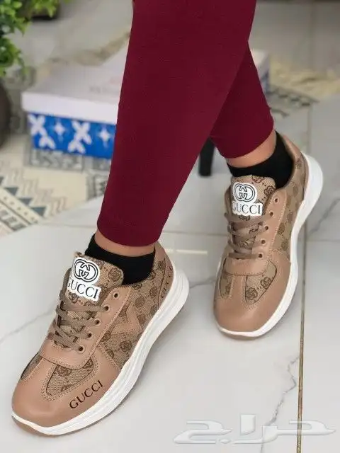 هداياء شوزات نسائي جميع الماركات 31