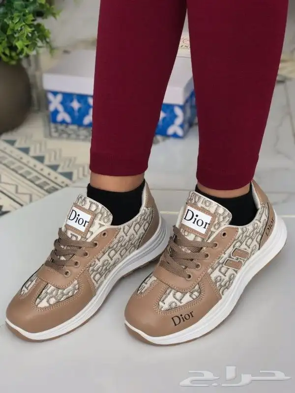 هداياء شوزات نسائي جميع الماركات 11