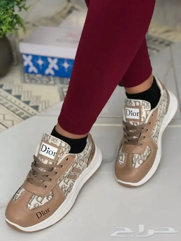 هداياء شوزات نسائي جميع الماركات 12