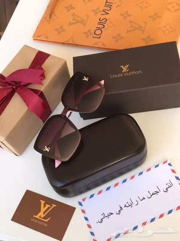 هداياء شوزات نسائي جميع الماركات 44