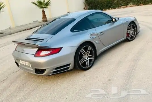 بورش كاريرا (جناح خلفي) 1