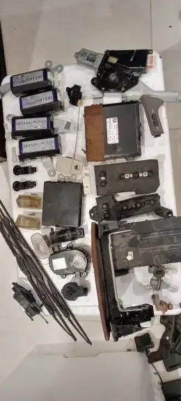 قطع غيار لكزس LS 430 َ 19