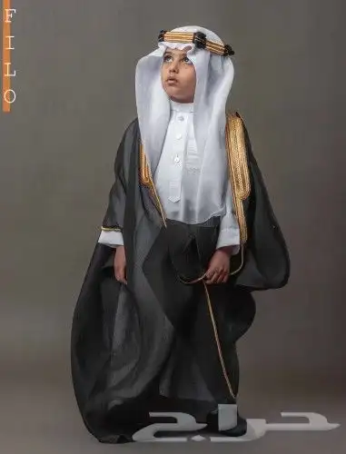 بشت للأطفال بالاسم بشكله الانيق باللون الاسود - السكري مع 5