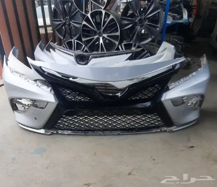 صدامات كامري سبورت 23 _20 وكاله اصليه نظيفه 2