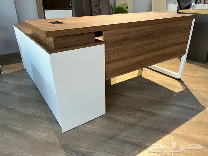 تصنيع مكتب مودرن بني وأبيض 3
