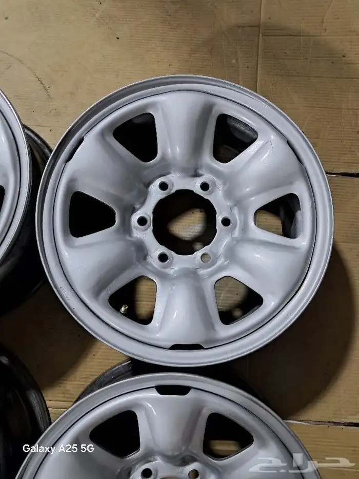 جنوط فورشنر 2010 اصلي مقاس 16 1