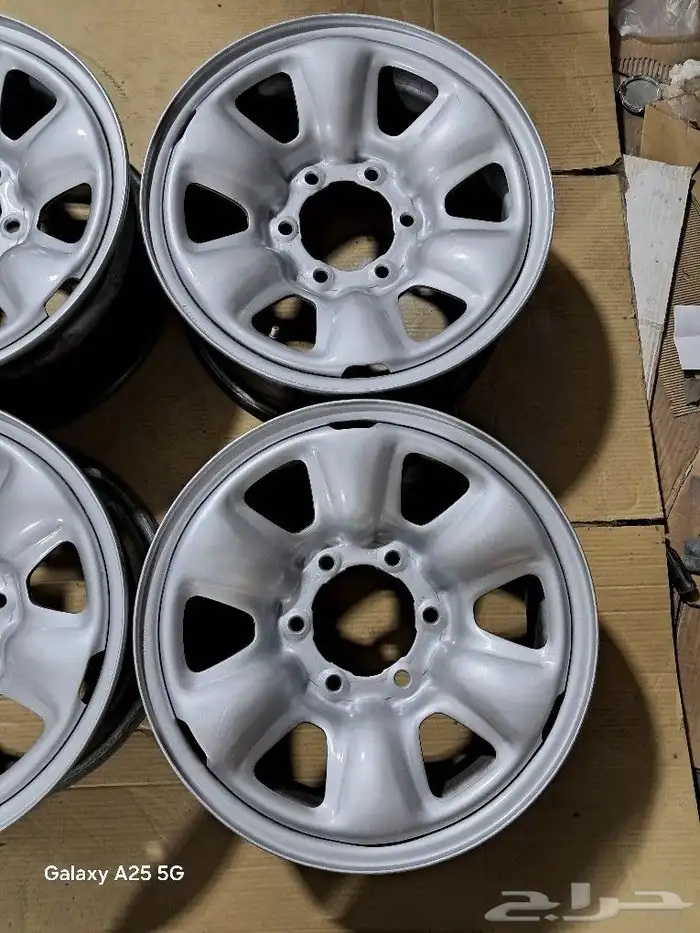 جنوط فورشنر 2010 اصلي مقاس 16 5