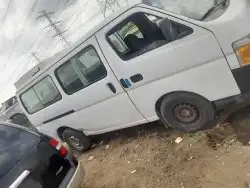نيسان اورفان 4