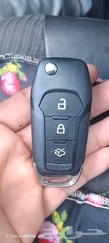 مفتاح فورد اصلي شبه الجديد لاعلى سومه 1