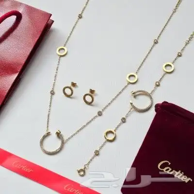 توزيعات العيد أطقم ماركات 21 2