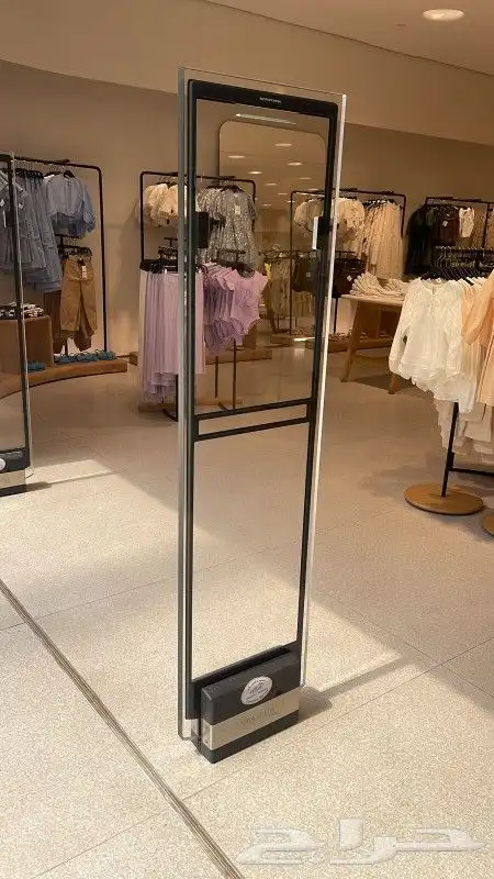 بوابات حماية المنتجات من السرقة Sensormatic الامريكية 0