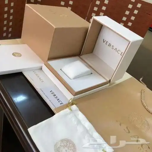 ماركة فرزاتشي اقلام وكبكات 9