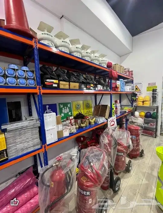 خبره في توريد وتركيب نظام الإطفاء والإنذار لجميع المنشئات 5